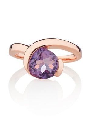 Sensual Rose gold Ring with Amethyst