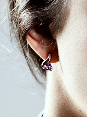 Sensual Rose Gold Earrings with Amethyst